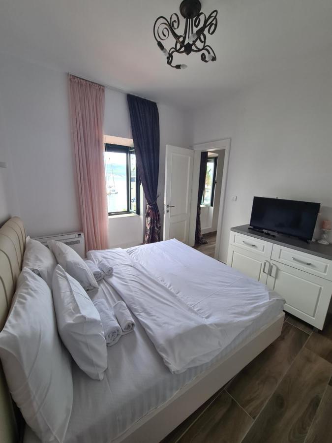Rustico Apartments Tivat Eksteriør bilde