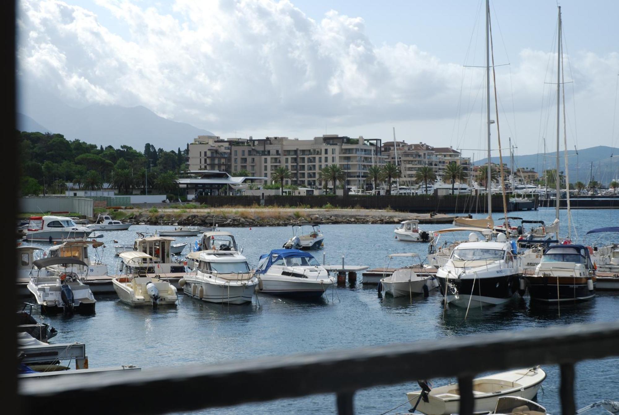 Rustico Apartments Tivat Eksteriør bilde
