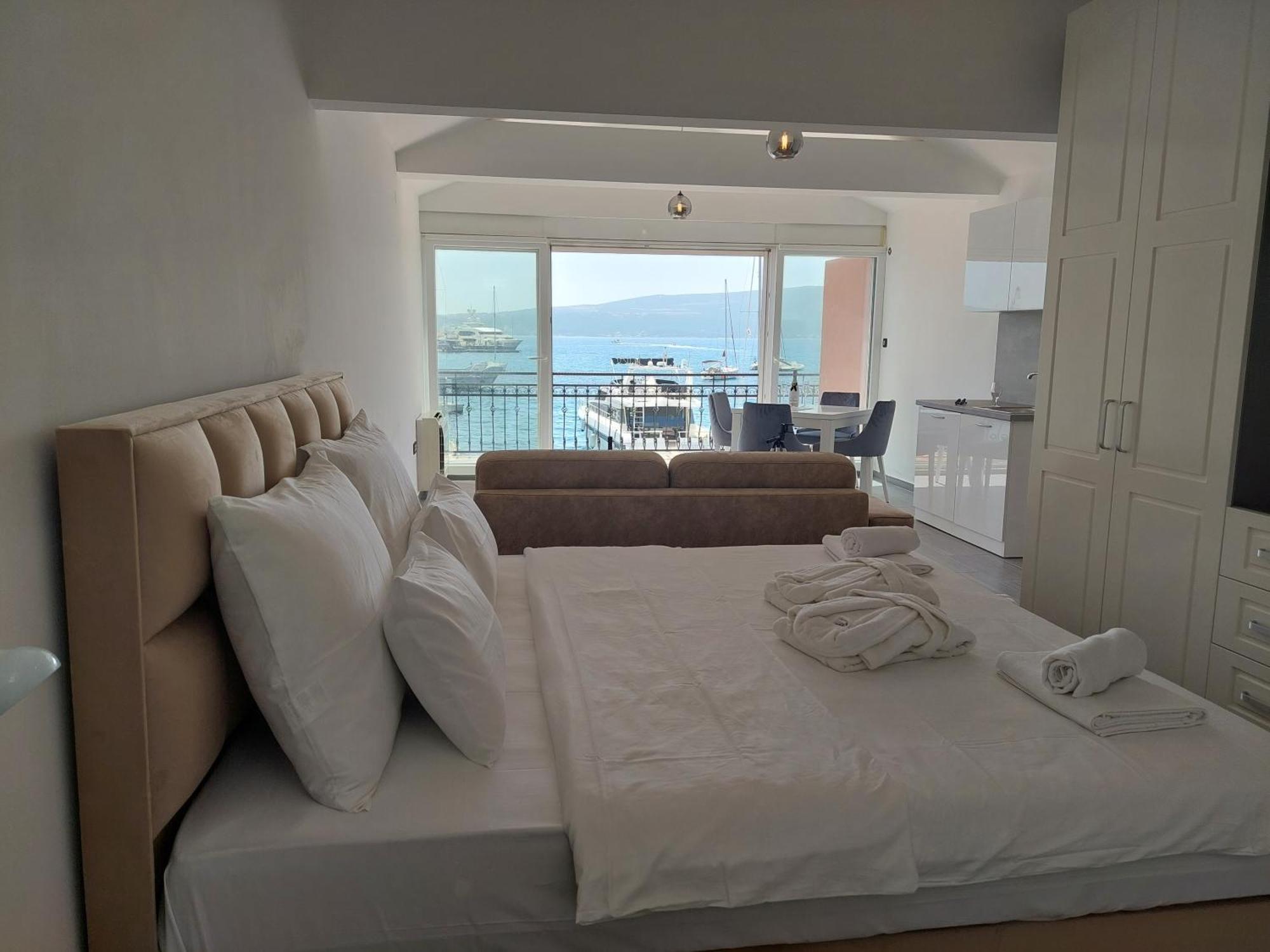 Rustico Apartments Tivat Eksteriør bilde