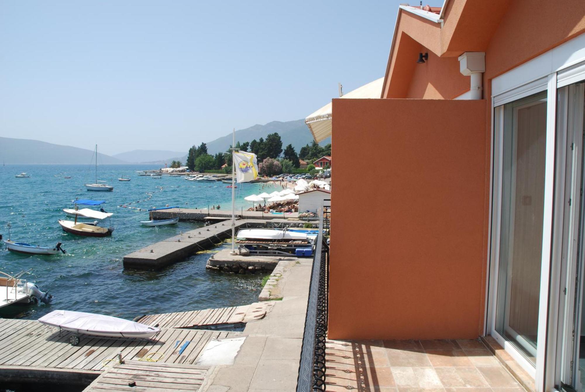 Rustico Apartments Tivat Eksteriør bilde